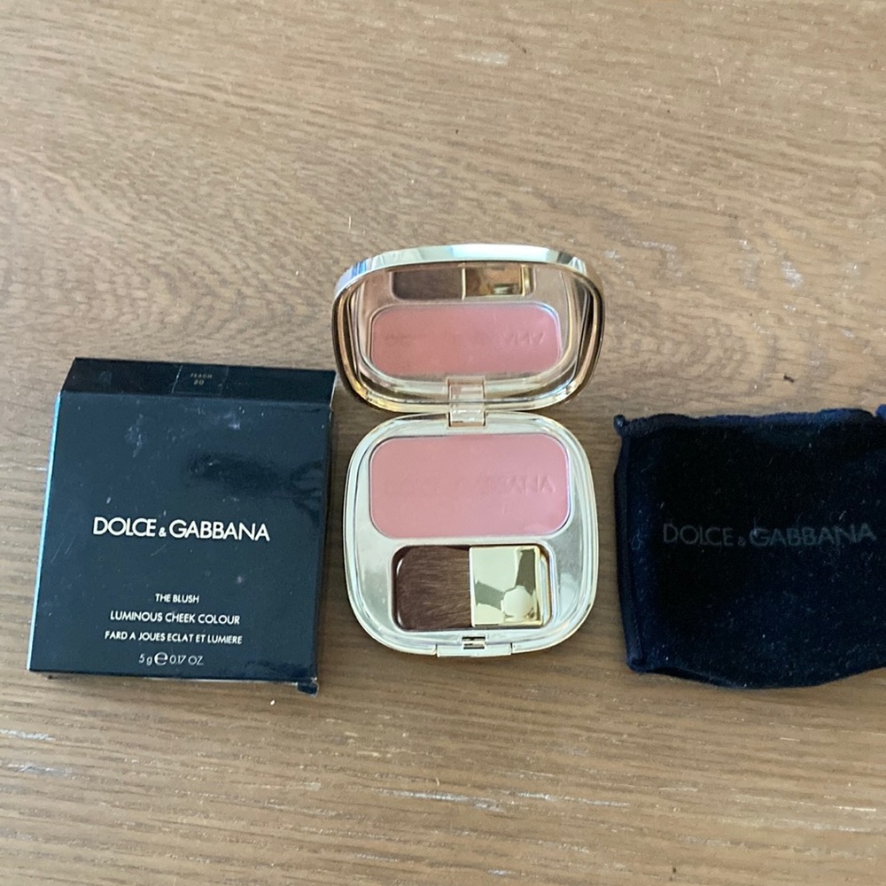 Dolce & Gabbana Blush